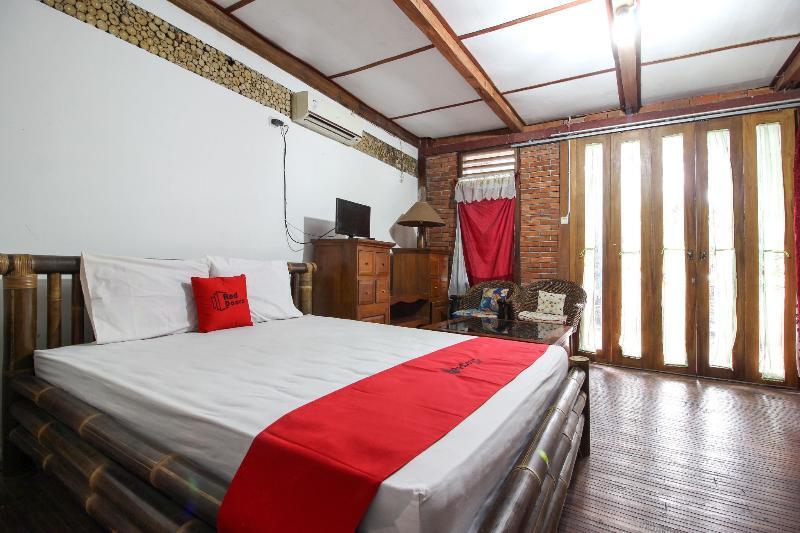 Reddoorz Near Rumah Sakit Wirosaban Salakan Extérieur photo